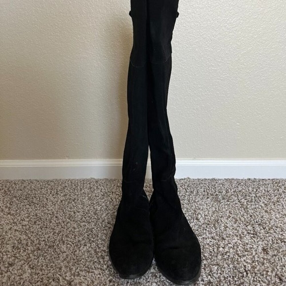 Boots With The Back Zipper Size 7 - Picture 2 of 9